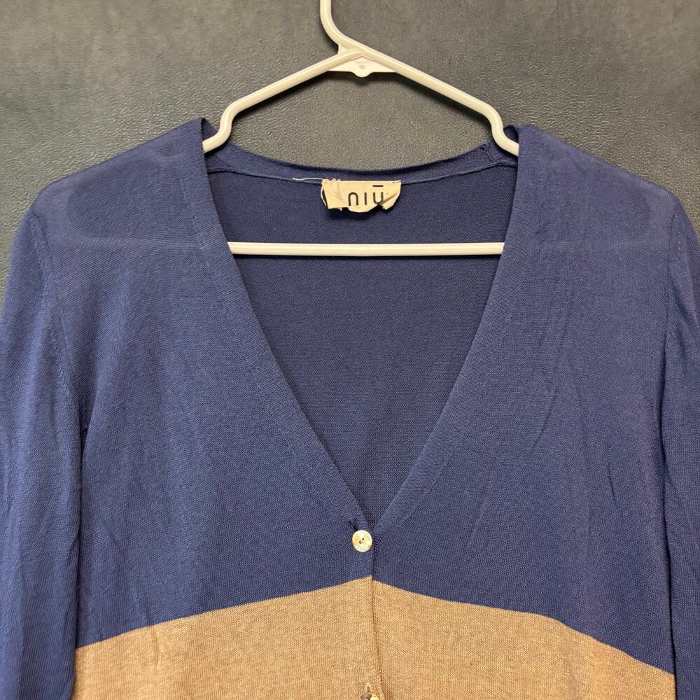 Niu Made in Italy Colorblock Cardigan Blue Tan V-Neck Medium Button Down Preppy - Picture 5 of 12